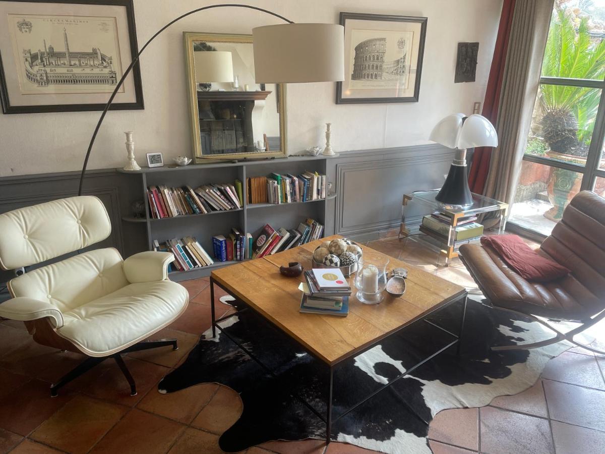 la villageoise, chambre troglodyte pitoresque au cœur du village Rognes Extérieur photo